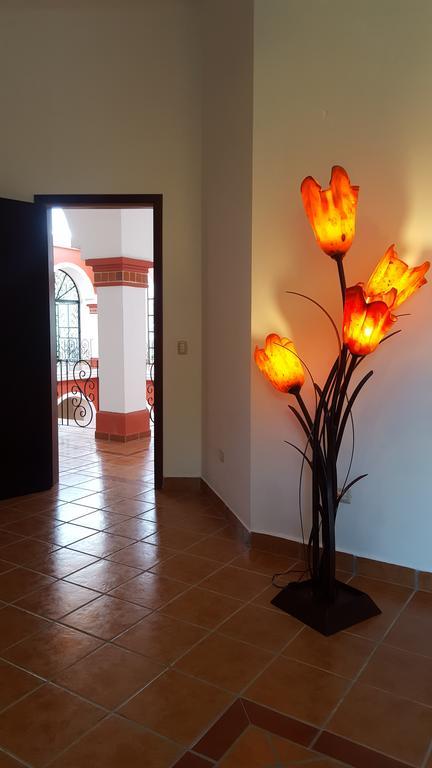 Hacienda Los Alamos Homestay *