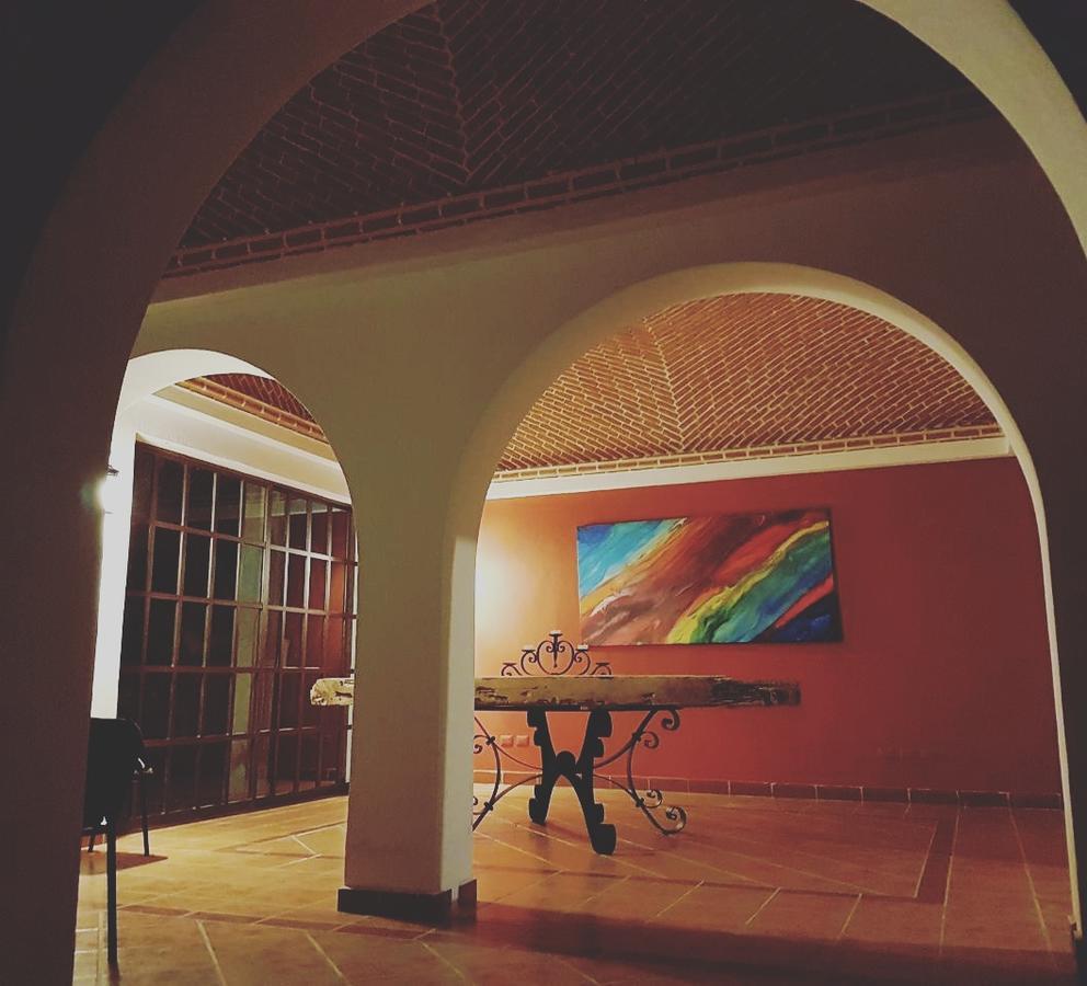 Hacienda Los Alamos Homestay *