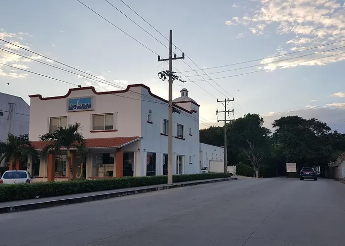 Hacienda Los Alamos Cancun
